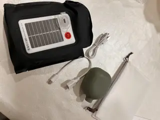 24" Inflatable Solar Camping Lantern IP66 TPU Emergency Hiking Light(Green)