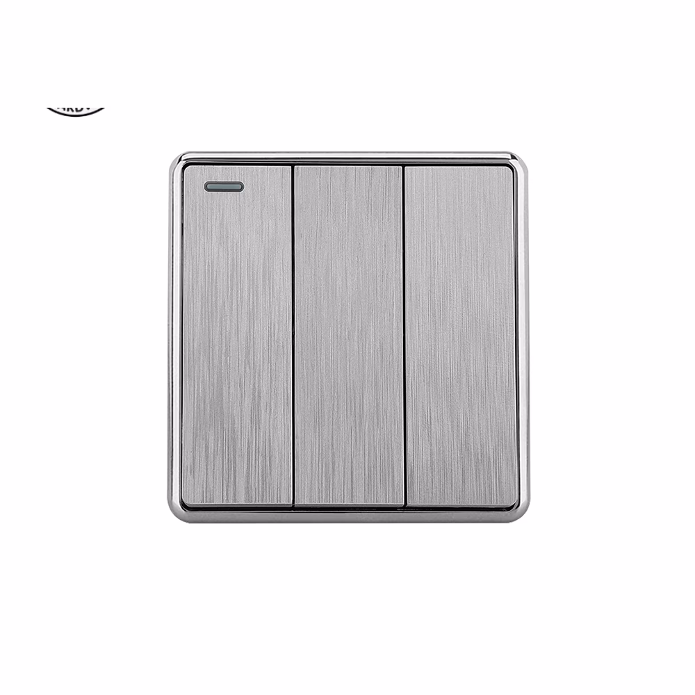 Akkostar 3 Gang 2 Way Switch Silver