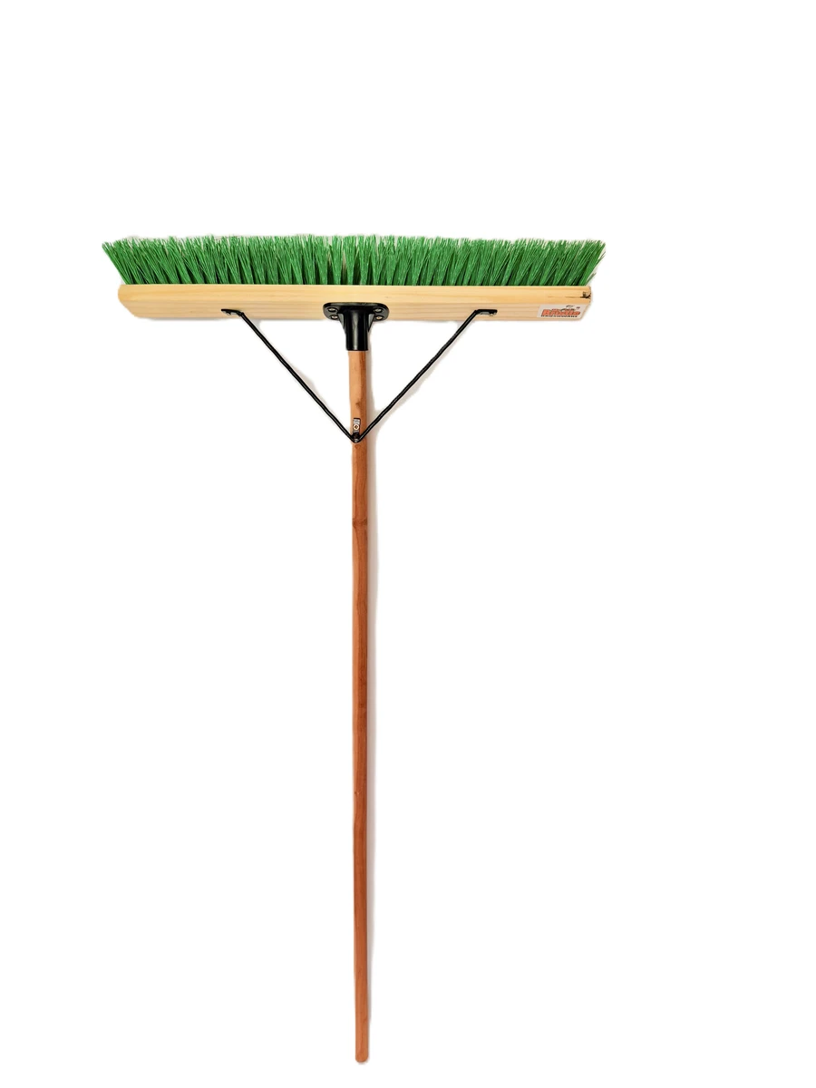 MR BRISTLE Platform 24' Polyprop Hard - Fitted Broom