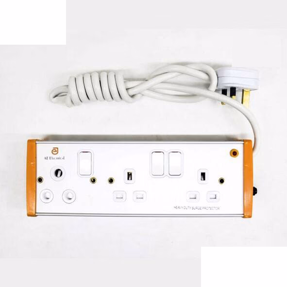 Ae Surge Protector 13a 3 Way 8223