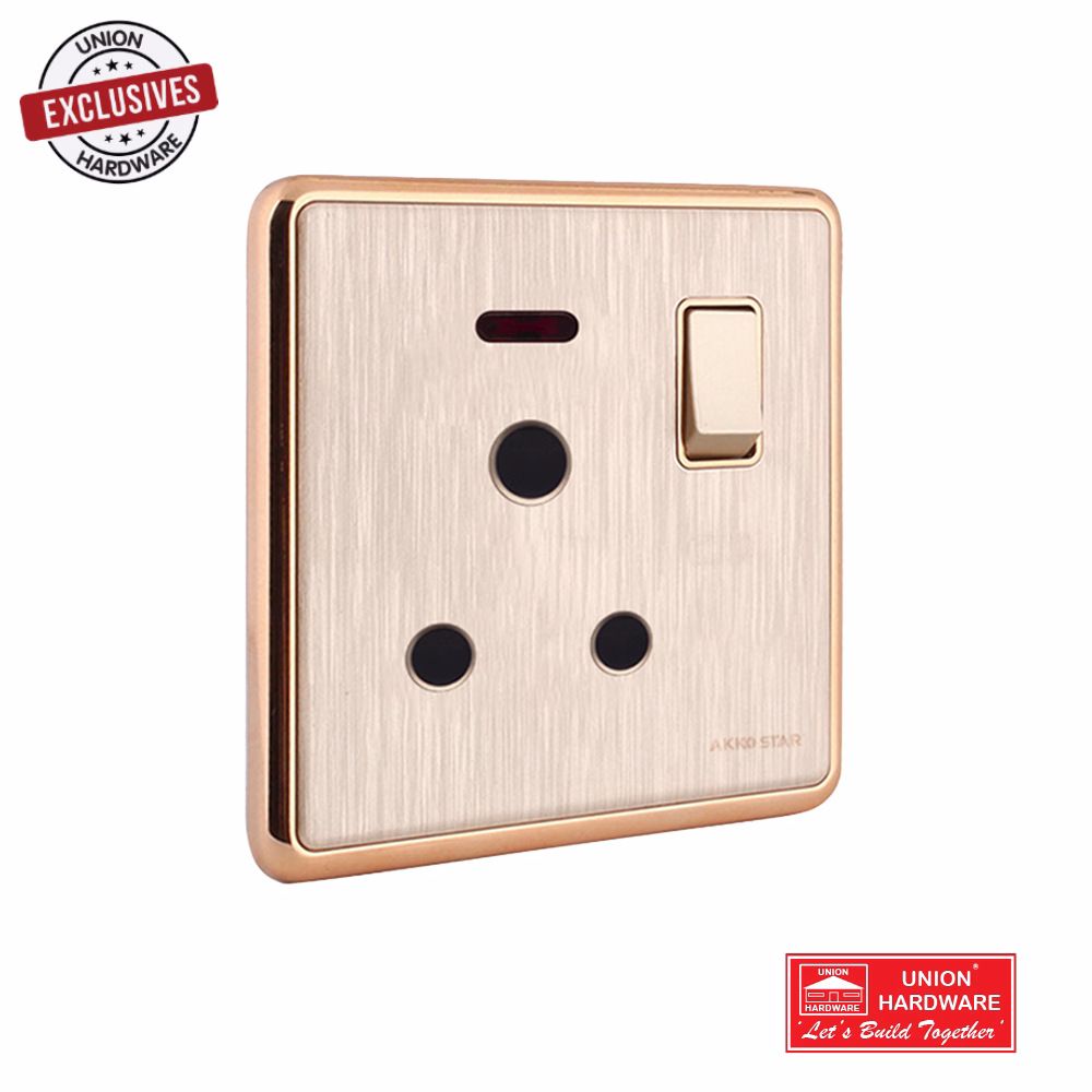 AKKOSTAR 15A SOCKET GOLD