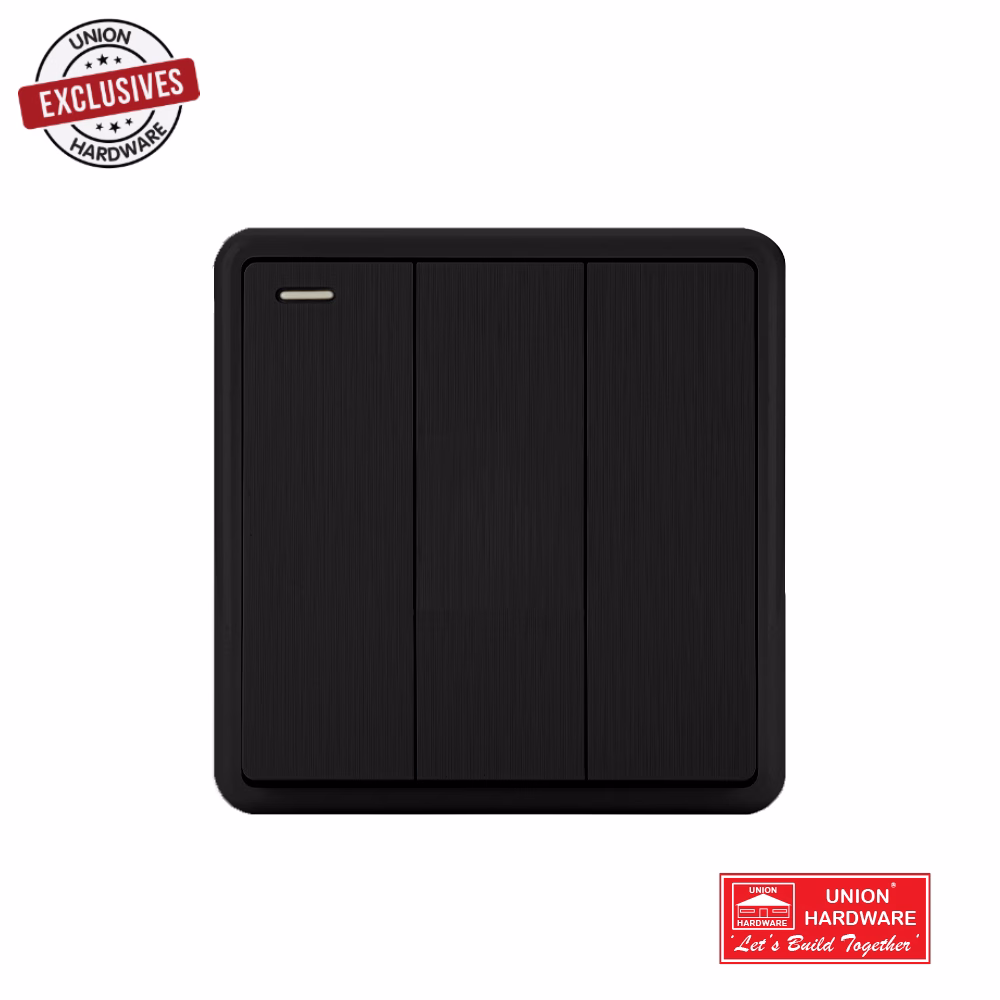 AKKOSTAR 3 GANG 1 WAY SWITCH BLACK