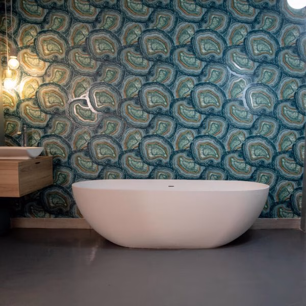 DADO REESE BATH TUB IOF PEARL WHITE