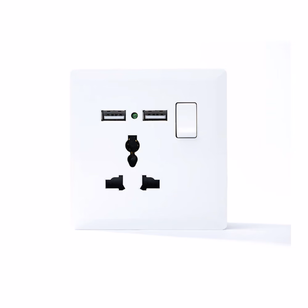 Switched 3 Pin Universal Socket 2usb Por