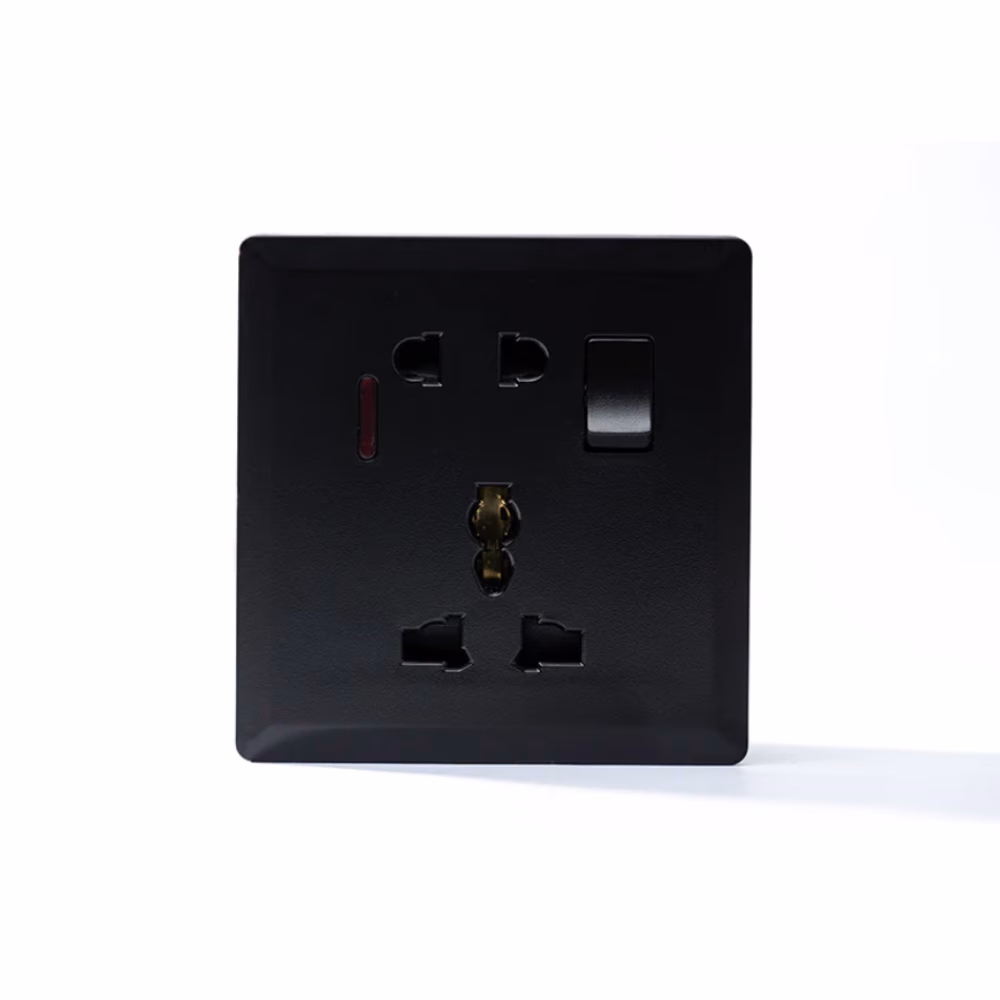 Switched 5 Pin Universal Socket With Neo
