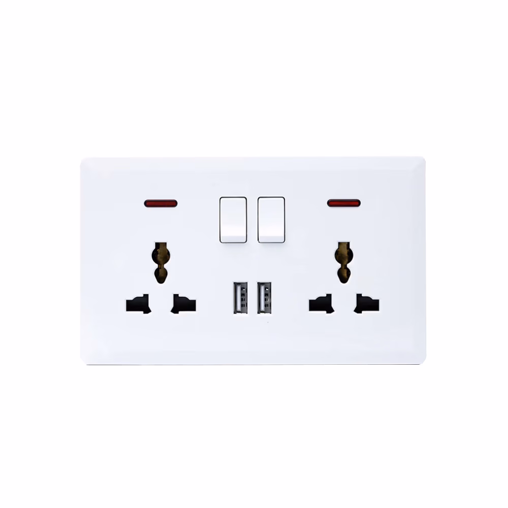 Switched Double 3 Pin Universalsocket 2u