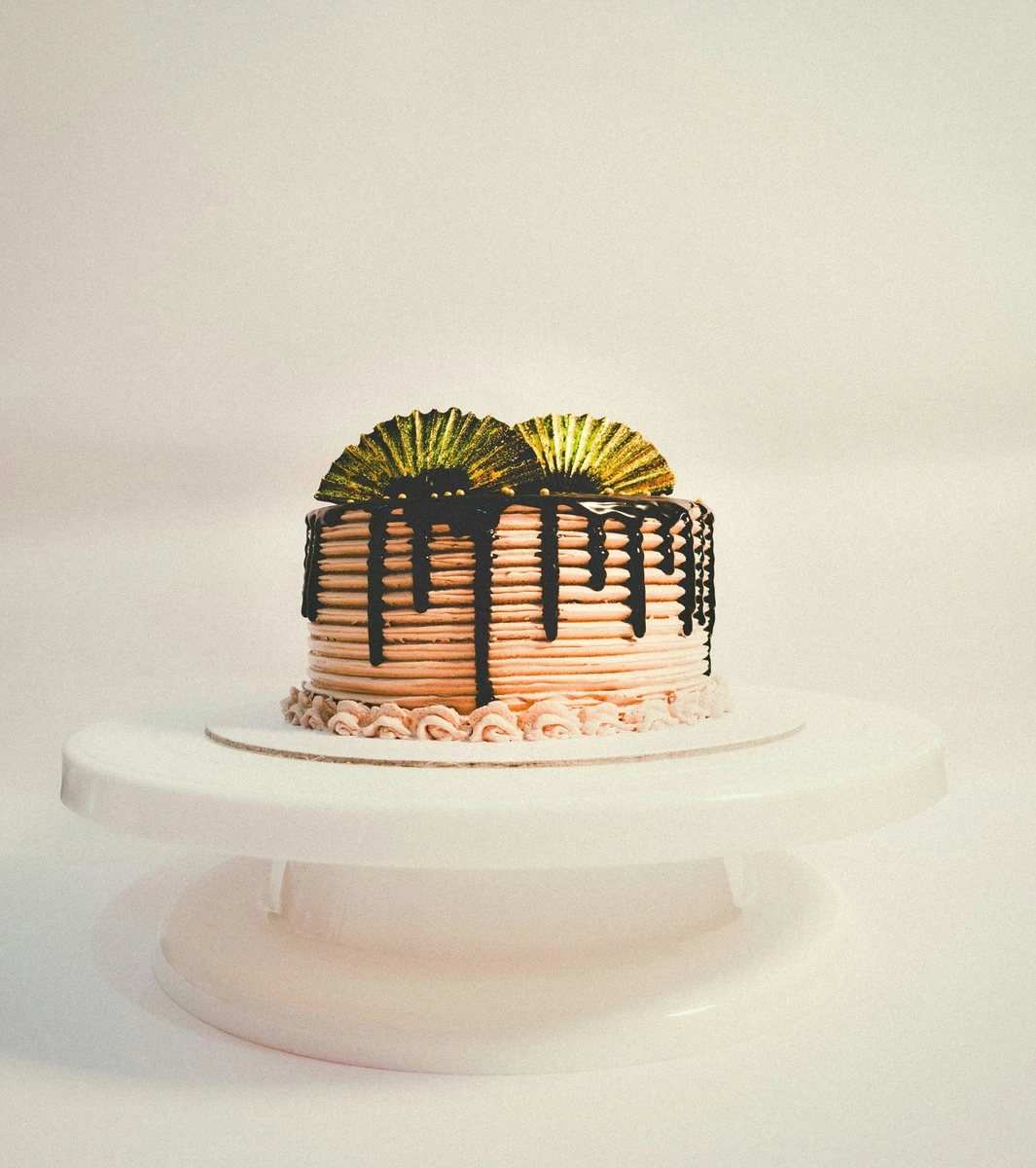 Custom Cake - Large